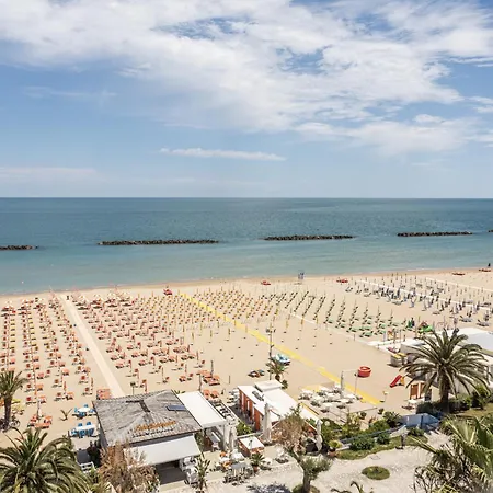 Hotiday Collection - San Benedetto Szálloda San Benedetto del Tronto